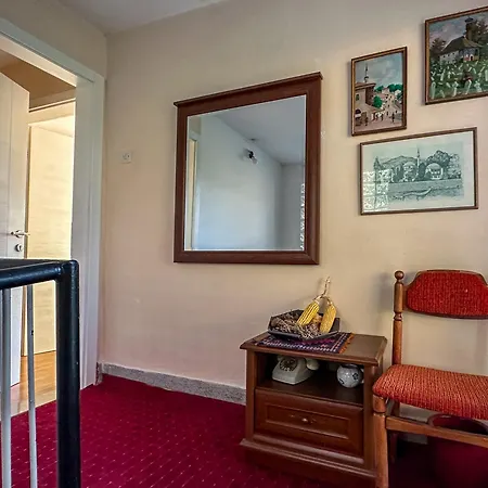 Cozy With A Balcony *